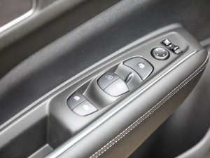 20182.0L (q)A {܇ƅ^(q)	