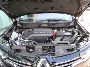 2018款2.5L 四驱尊贵版 发动机
