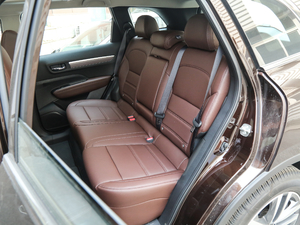2018款2.5L 120周年限量版 后排座椅