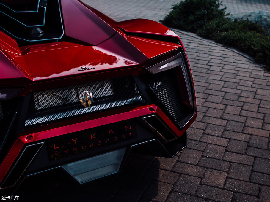 Lykan HyperSport