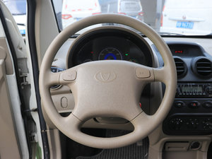 2016款K10D 方向盘