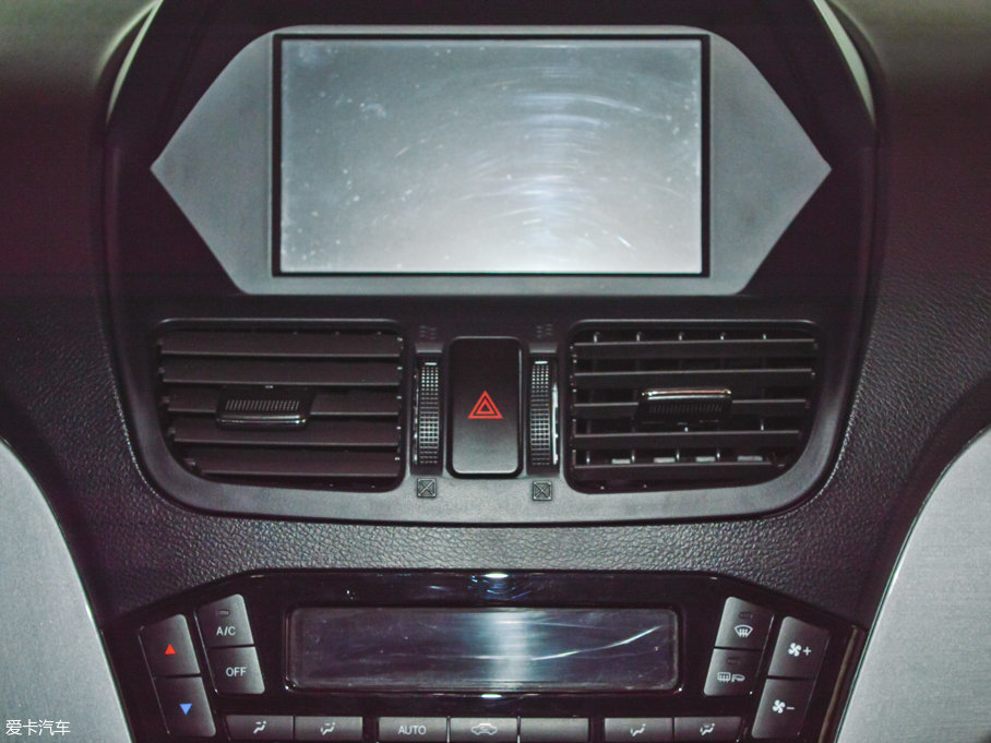 2017S70 1.5T ք(dng)I(lng) 5