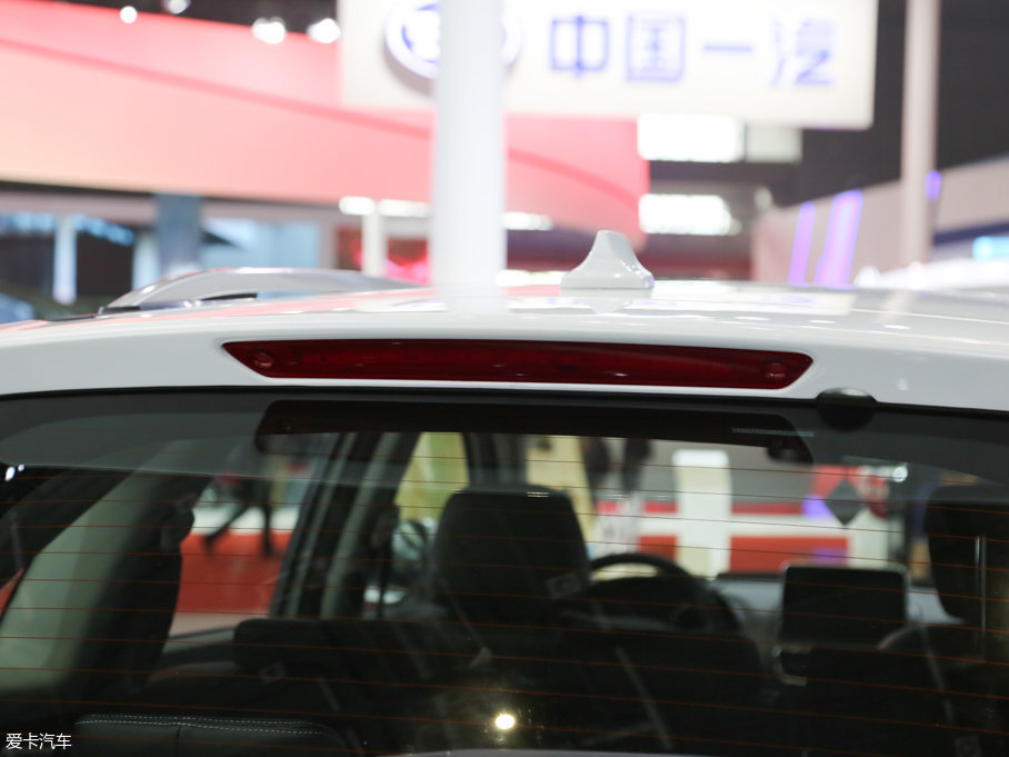 2017���S70 7�� ������