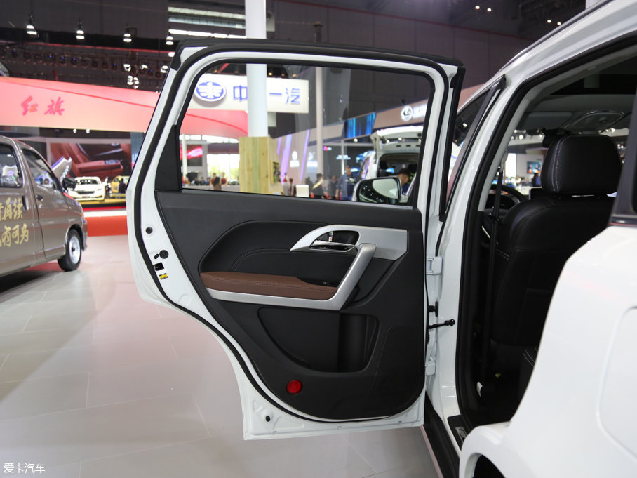 2017���S70 7�� ������