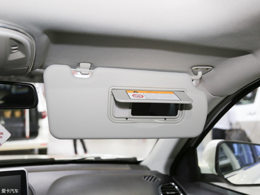 2017���S70 7�� ������