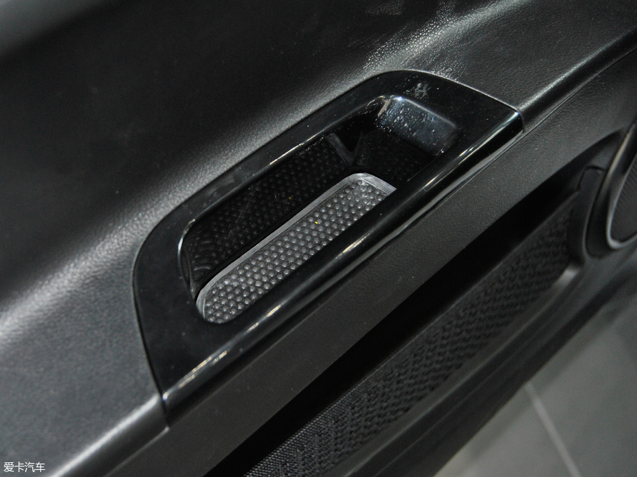 2017��֪��D2 D2 ������