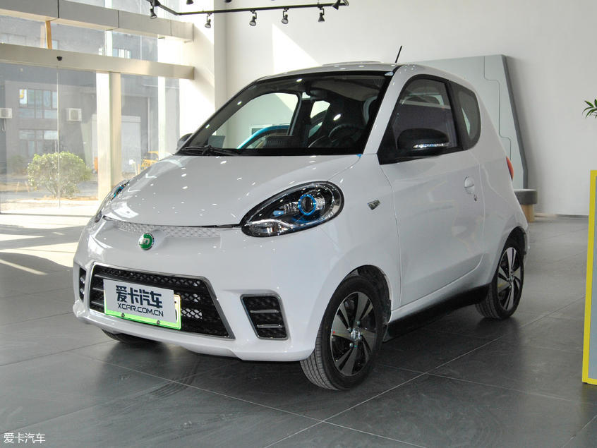 知豆电动车2017款知豆D2