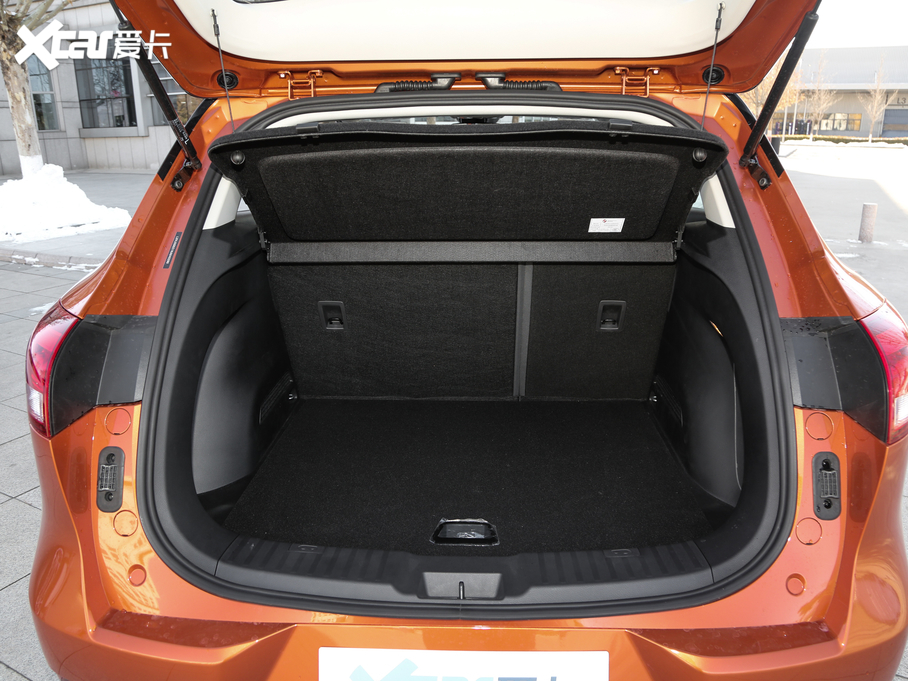 2020BX3 20TGDI (q)Ԅ(dng)r(sh)