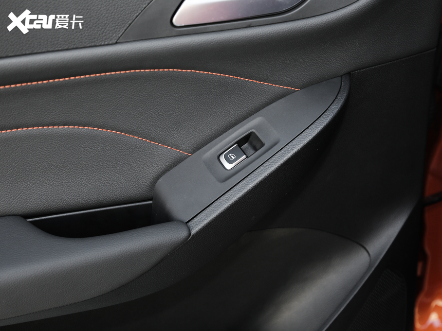 2020BX3 20TGDI (q)Ԅ(dng)r(sh)