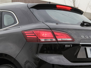 201626T (q)A 5 (x)(ji)^