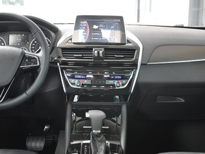 2017款25TGDI 自动两驱智享型 中控台