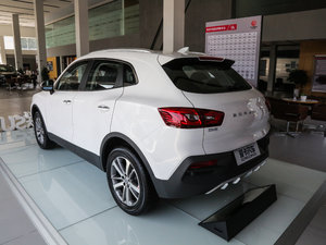 2017款20TGDI 自动两驱先锋型 左后45度