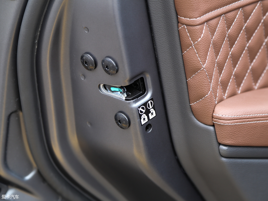 2018BX7 28TGDI TS A V