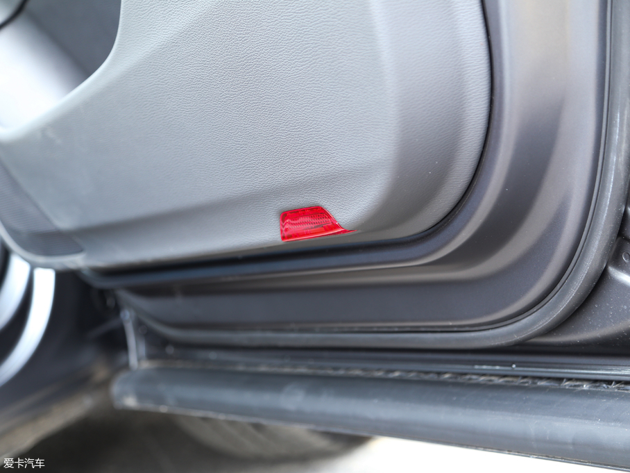 2018BX7 28TGDI TS A V