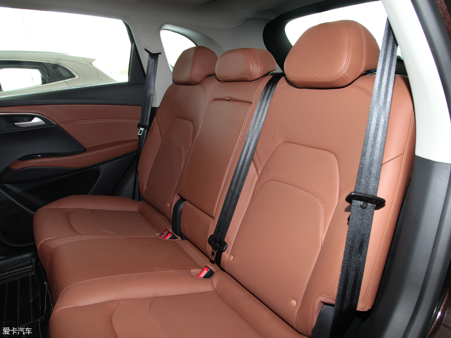 2018BX7 28TGDI | 5 V