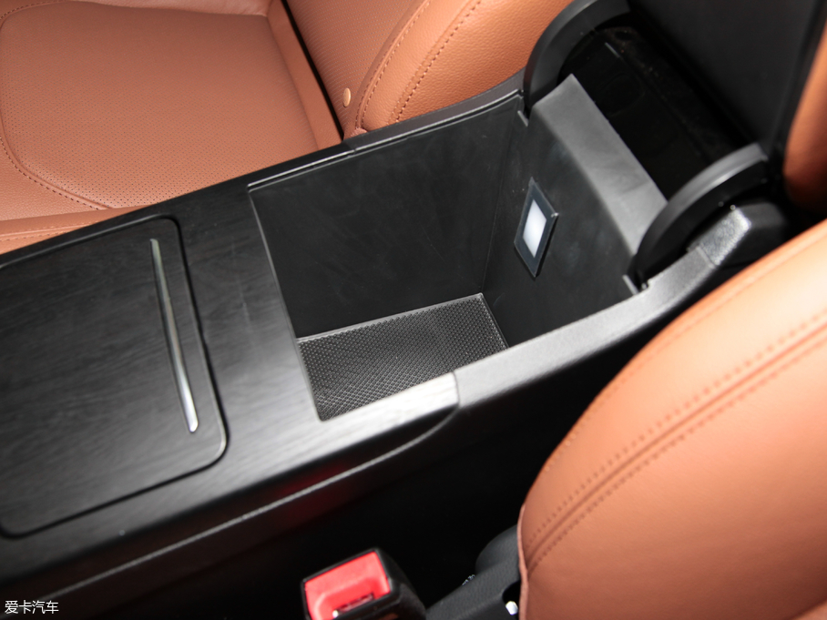 2018BX7 28TGDI | 5 V