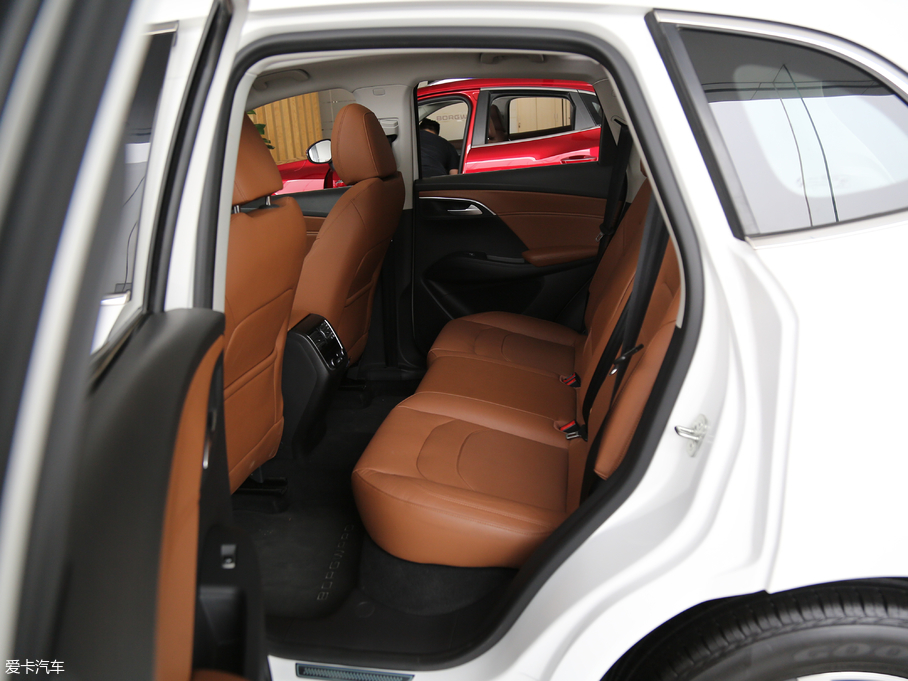 2018BX7 28TGDI A 5 V