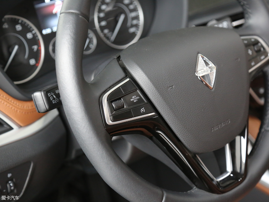 2018BX7 28TGDI (q)A 5 V