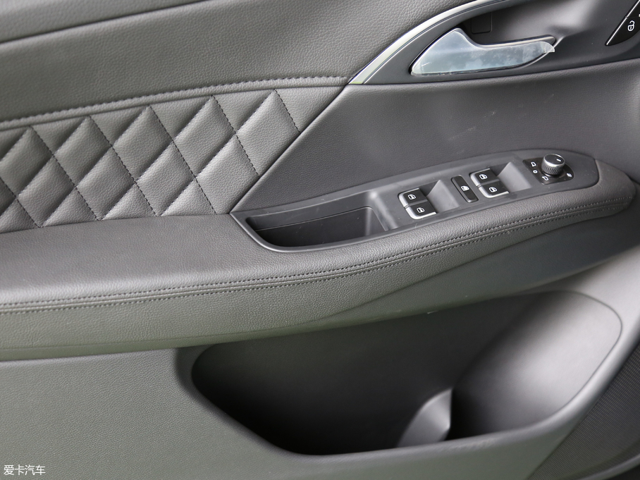 2018BX7 28TGDI TS (q)Ş (gu)V