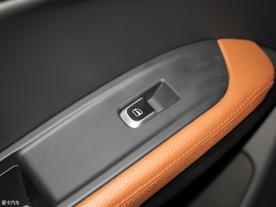 2018BX7 28TGDI | 7 V