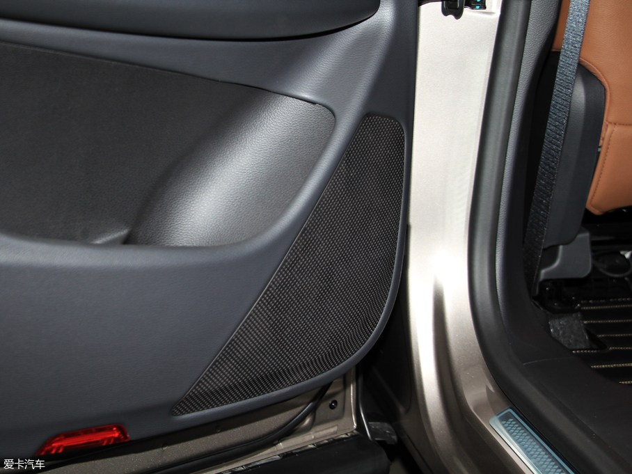 2018BX7 28TGDI | 7 V