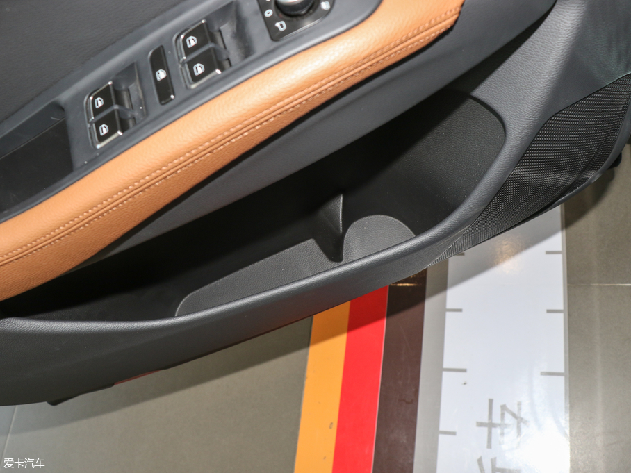 2018BX7 28TGDI (q)Ş 5 V