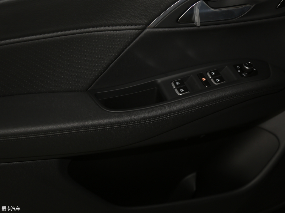 2018BX7 28TGDI m 5 V