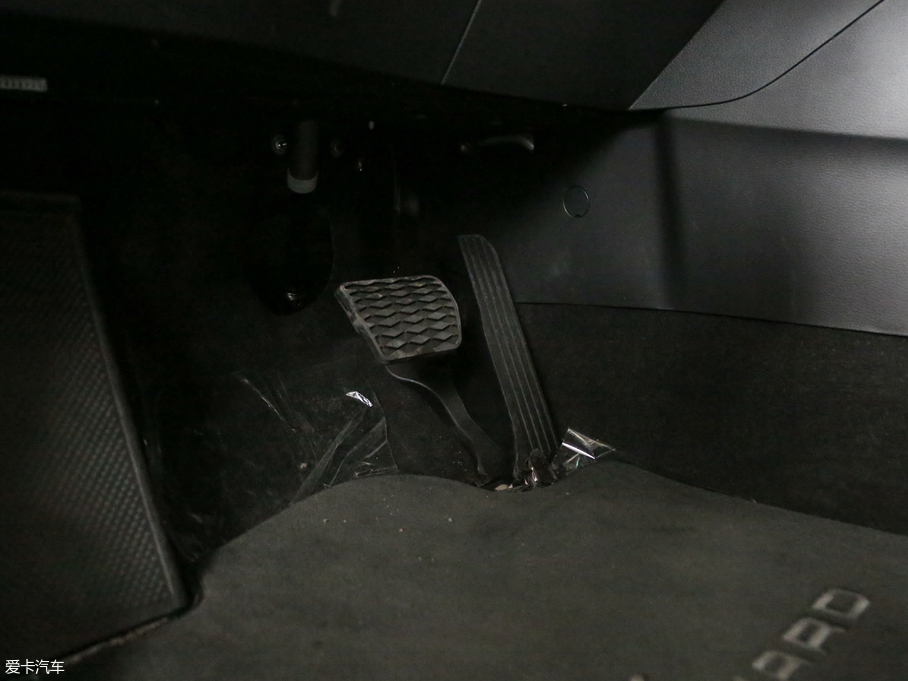 2018BX7 28TGDI A 5 V