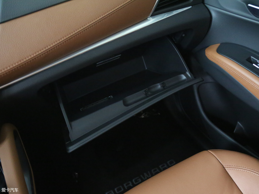 2018BX7 28TGDI A 5 V