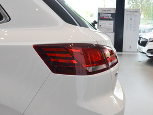 201828TGDI (q)A 5 V (x)(ji)^