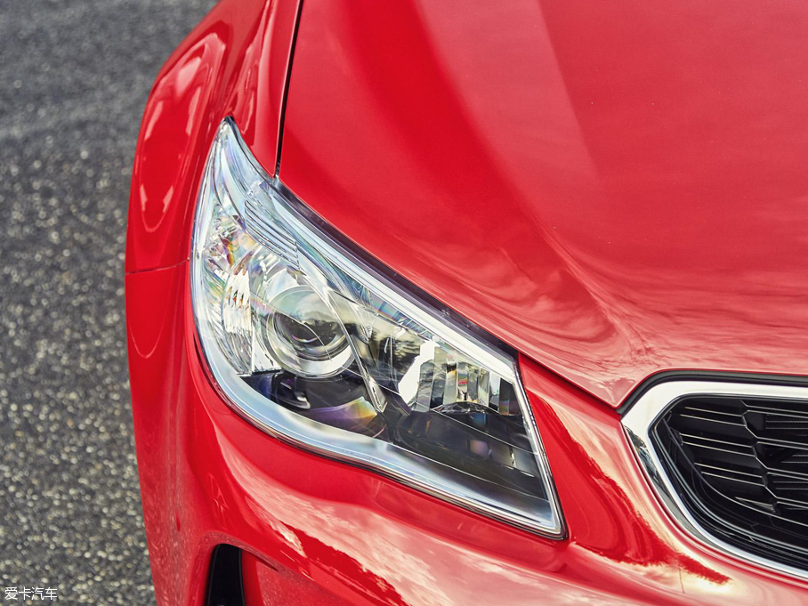 2016��Commodore SS V Redline