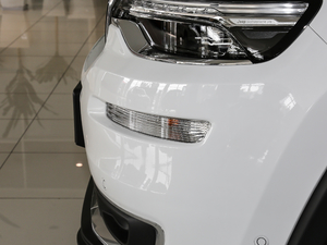 20182.0T (q) (gu)V (x)(ji)^