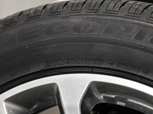 20182.0T (q) V ݆̥ߴ