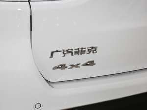 20182.0T (q) (gu)V (x)(ji)^