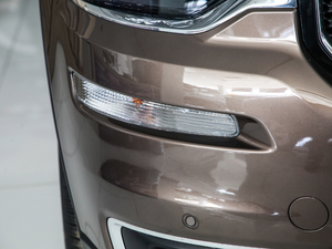 20182.0T (q) V (x)(ji)^