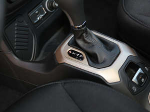 2018 180T ԄӸܰ п؅^