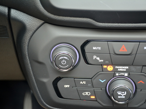 2018 180T ԄӸܰ п؅^