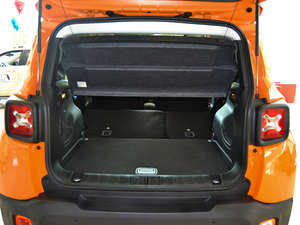 2018 180T ԄӸܰ g