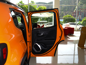 2018 180T ԄӸܰ g