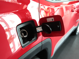 2018 180T ԄӸܰ w