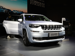 2020款PHEV 整体外观