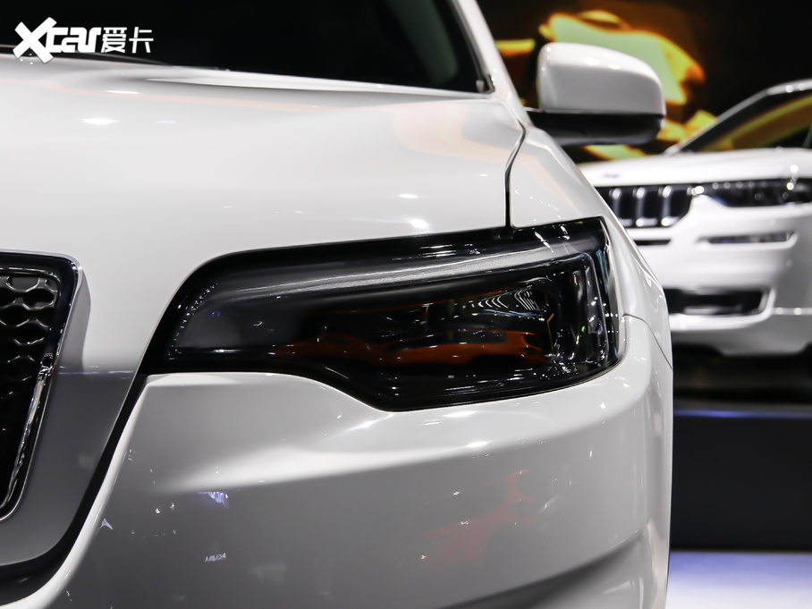 2019ɹ 2.0T (q)̽+Ԅ(dng){ǻ۰ V