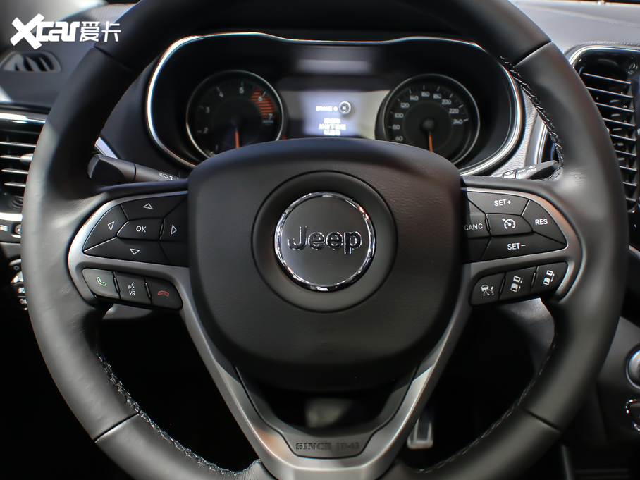 2019ɹ 2.0T (q)̽+Ԅ(dng){ǻ۰ (gu)V