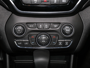 20192.0T (q)̽ (gu)V {(dio){(dio)(ji)