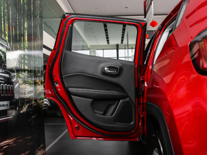 2019200T ԄӼ-W V ܇T