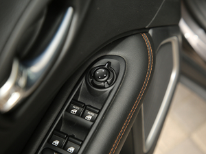 2019220T ԄӼ(q) VI п؅^(q)