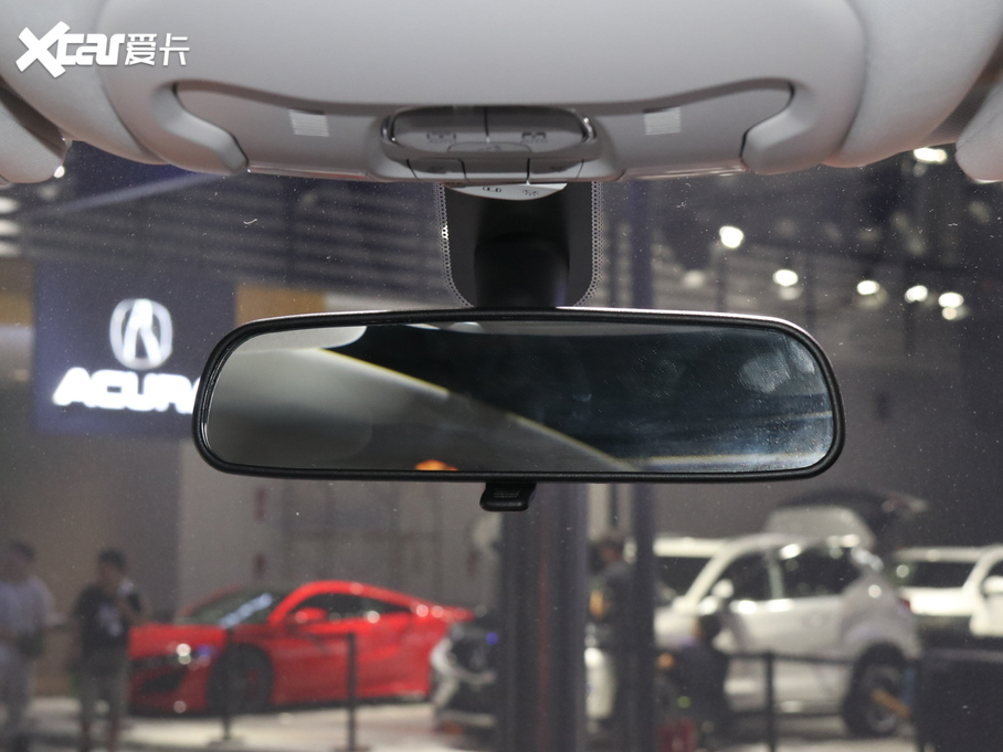 2019�����ɂb 220T �Ԅ�ҹ����