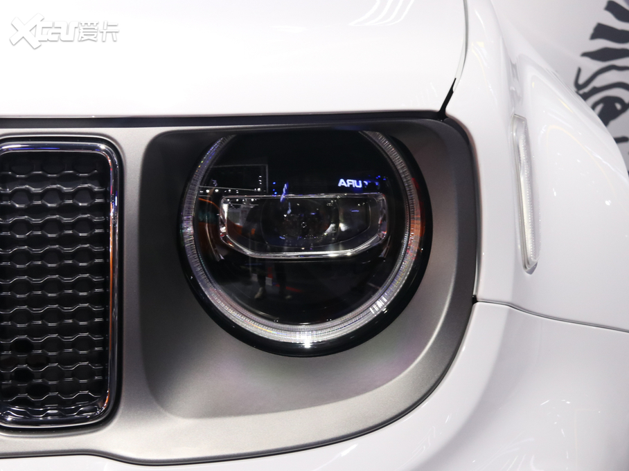 2019�����ɂb 220T �Ԅ���򌾫Ӣ��