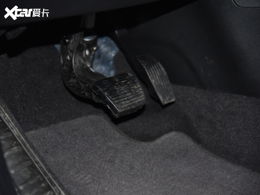 2019�����ɂb 220T �ԄӾ�Ӣ��