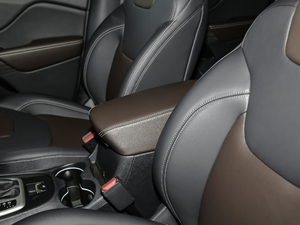 20202.0L (q)(jng)\(yn)(dng) 